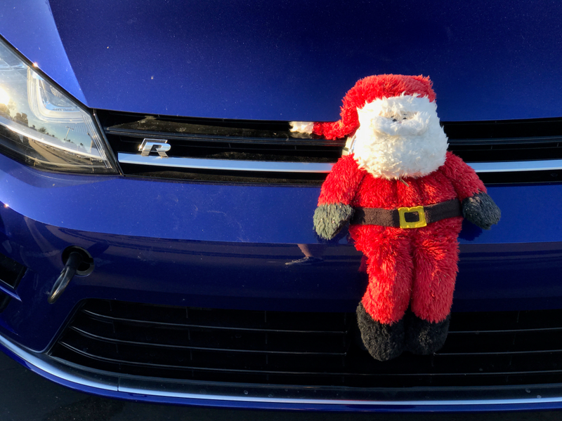 Illustration for article titled Cars and Coffee, Aliso Viejo - Dec 3, 2016 (HUGE PHOTODUMP)